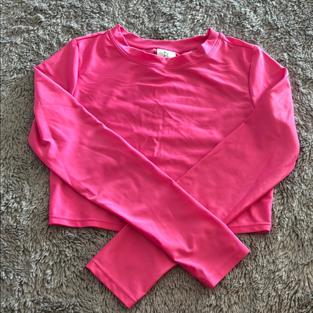 NWOT-Art Class Rashgaurd